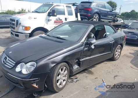 2004 Mercedes-Benz Clk 320 from USA, damaged, VIN WDBTK65G94T017317